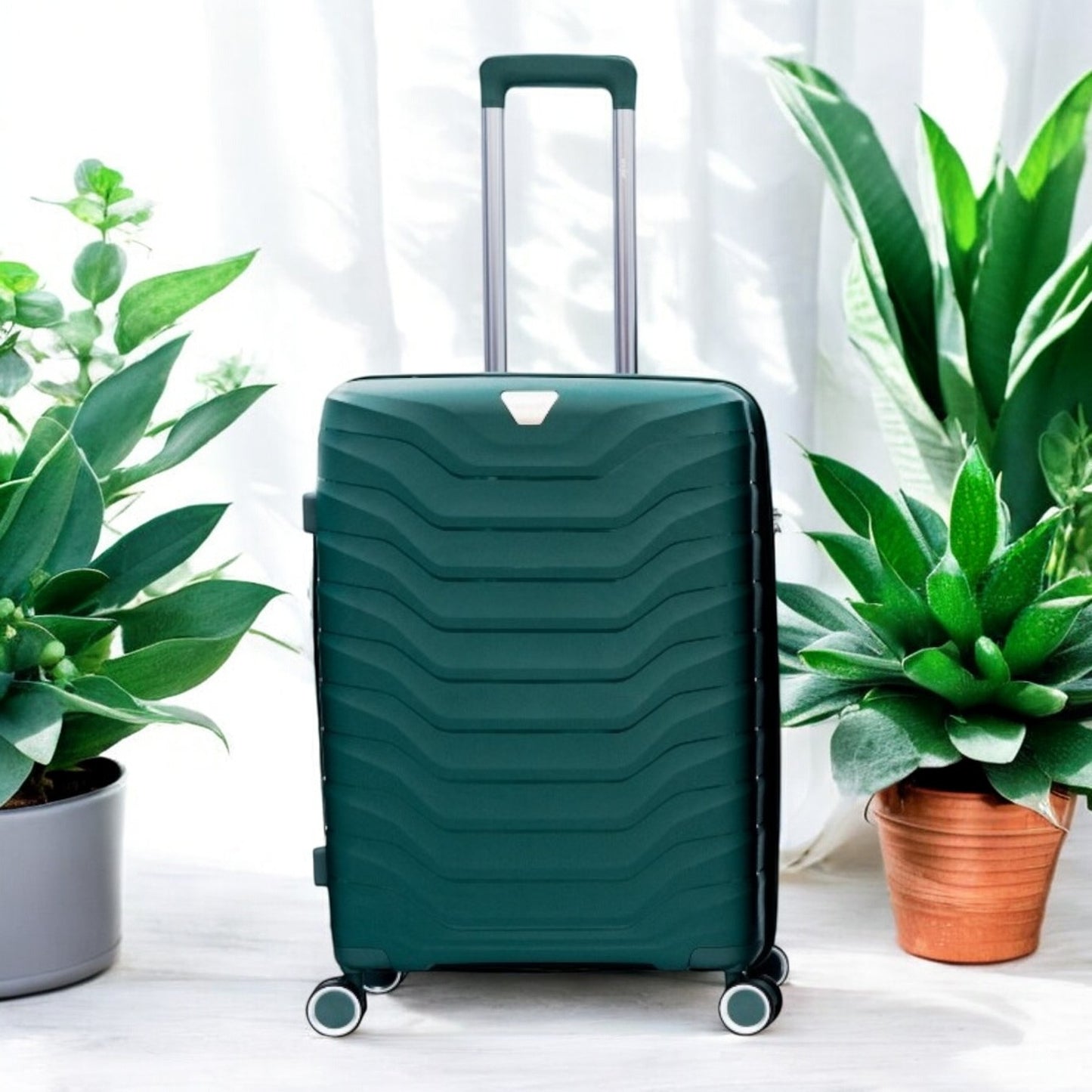 Eagle Verona 3-Piece Expandable Luggage Set - PP Material ,TSA Lock 360 Spinner Wheels - Green