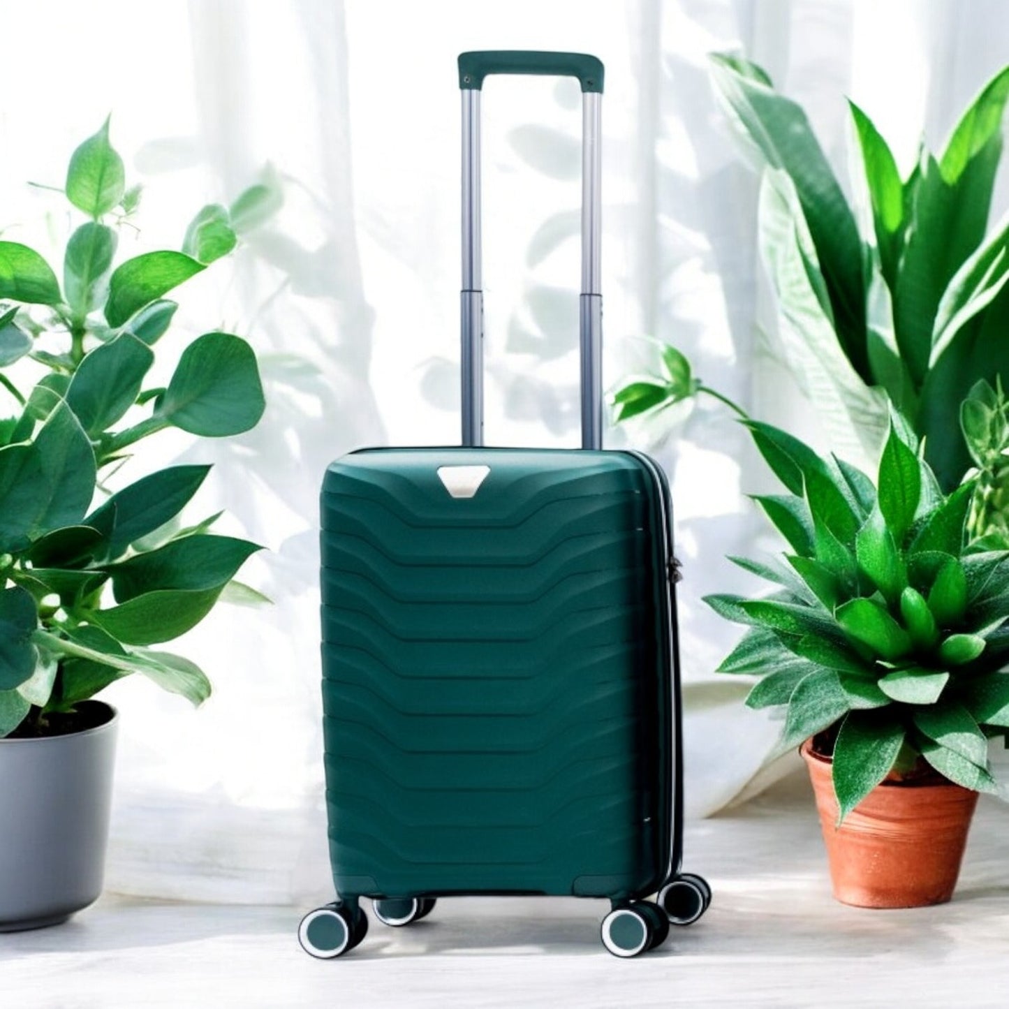 Eagle Verona 3-Piece Expandable Luggage Set - PP Material ,TSA Lock 360 Spinner Wheels - Green