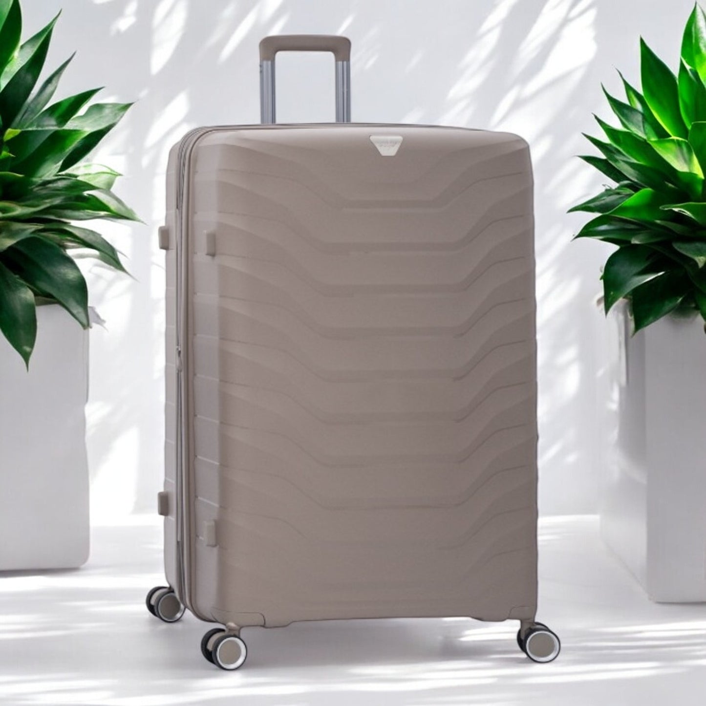 Eagle Verona 3-Piece Expandable Luggage Set - PP Material ,TSA Lock 360 Spinner Wheels - Champagne