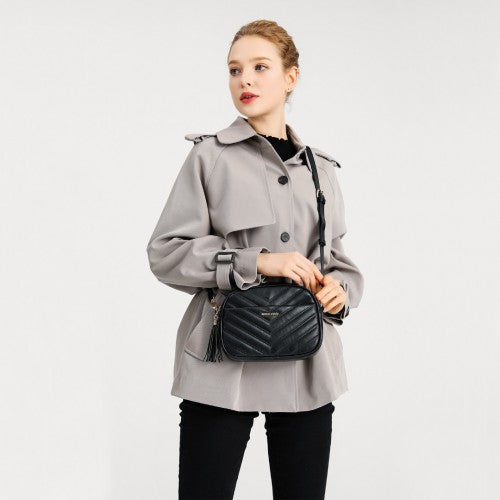 Easy Luggage LA2119-1 - Miss LuLu Lightweight Quilted Leather Cross body Bag - Black