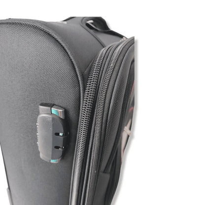 Eagle Capacity black bag – wheel detail