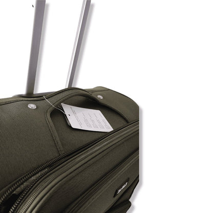 Eagle Capacity khaki bag – wheel detail