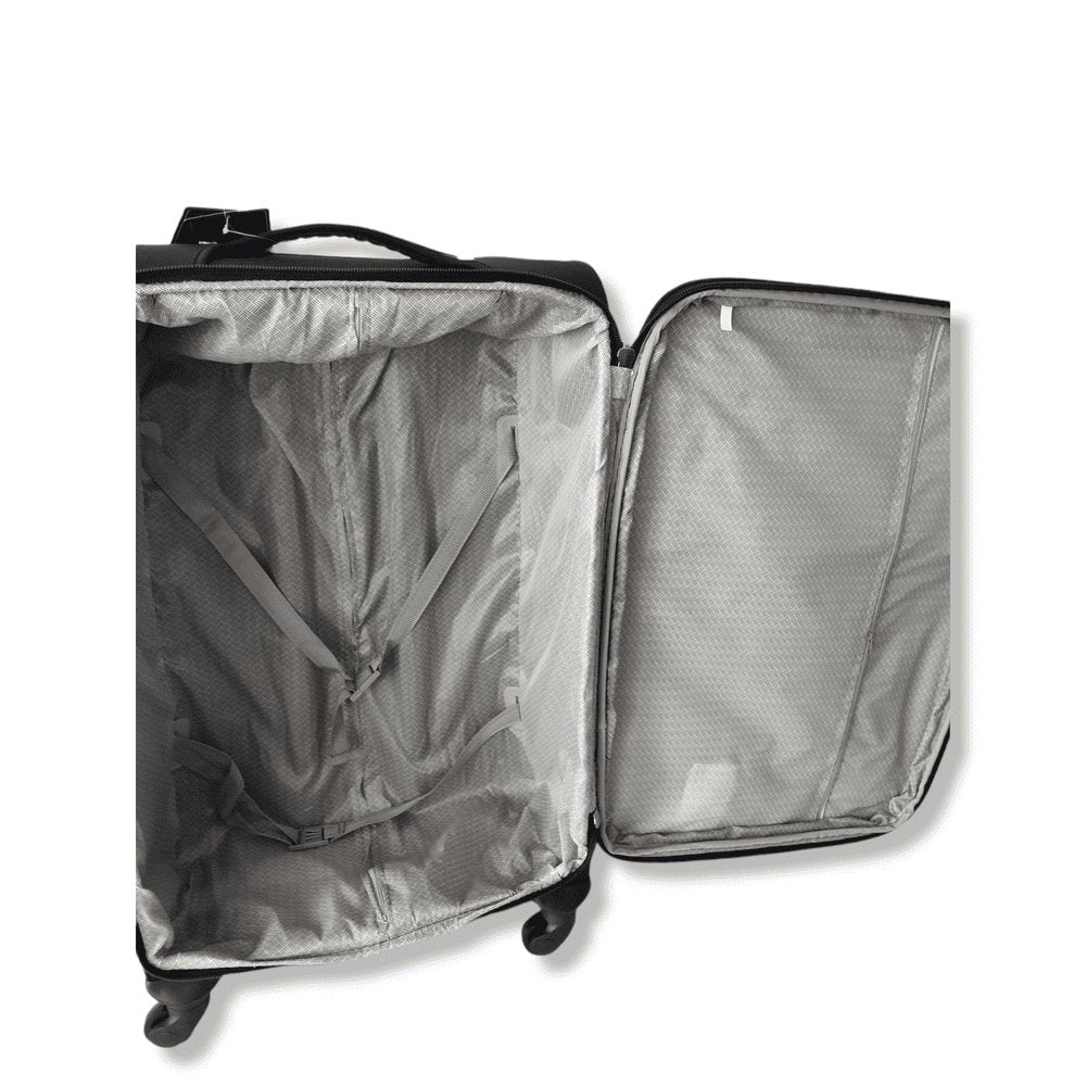 Eagle Capacity black bag – wheel detail