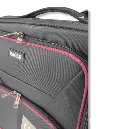 Eagle Capacity black bag – wheel detail