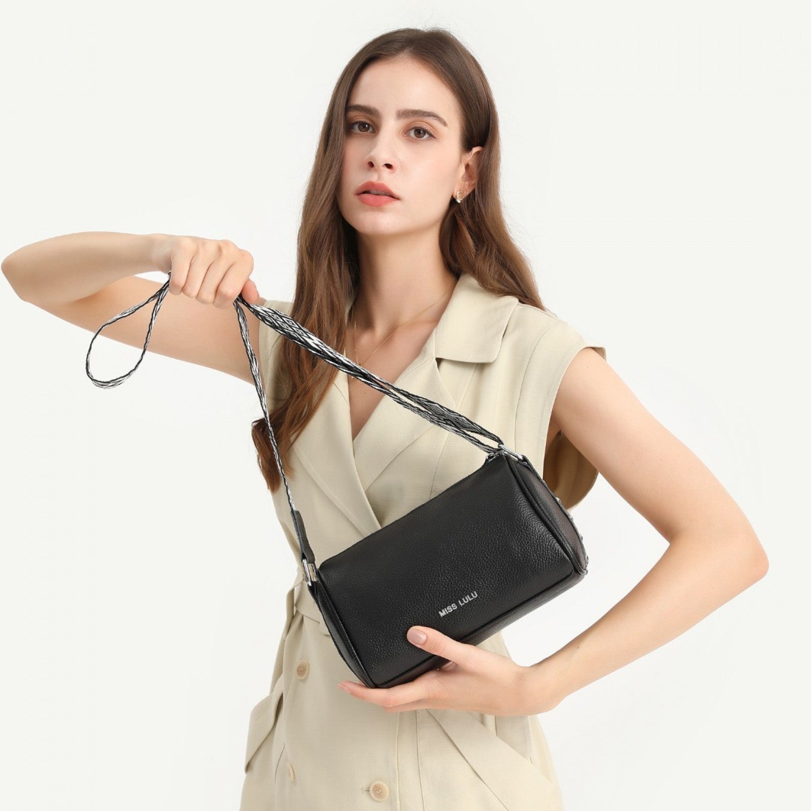 Miss Lulu L2309 black crossbody bag – detail view 4