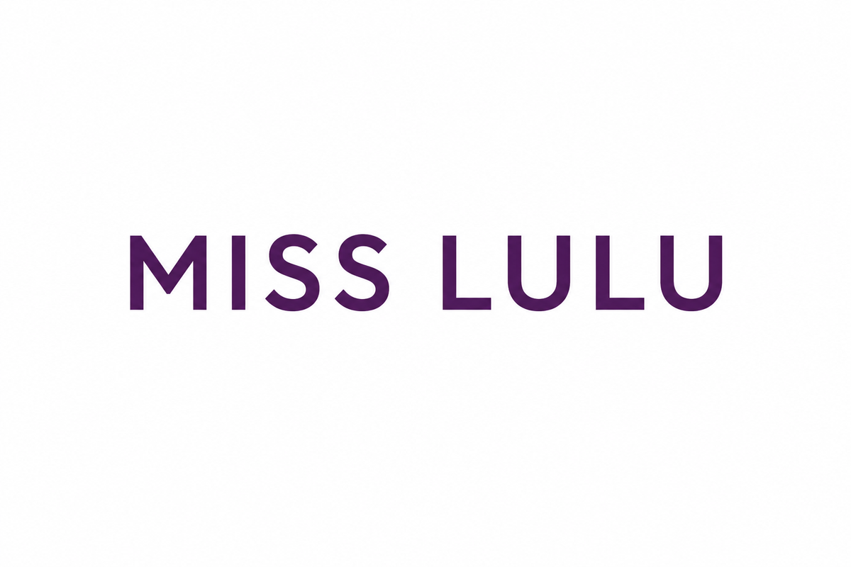 MISS LULU, écriture simple violette